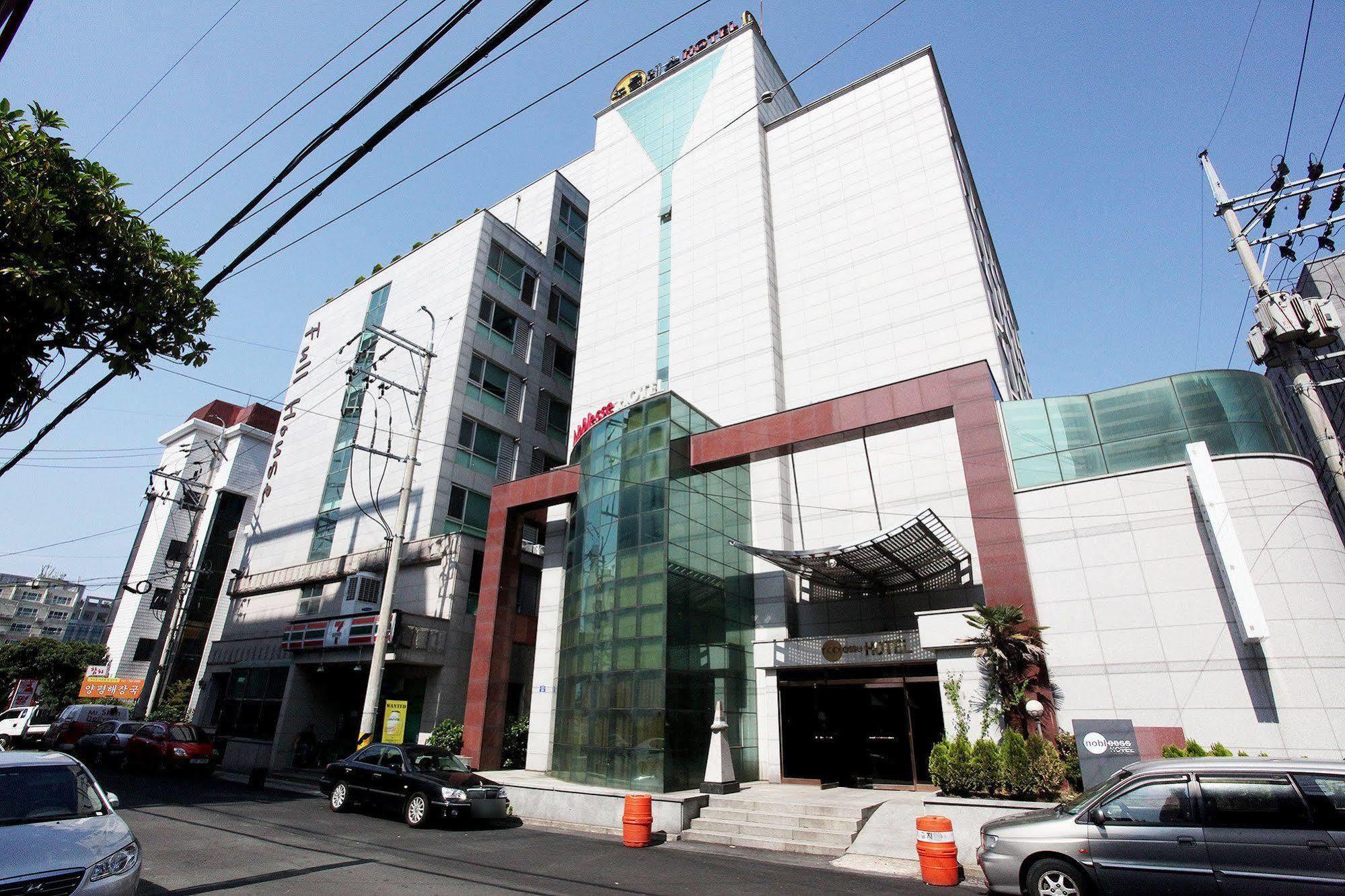 Noblesse Hotel Jeju Eksteriør billede