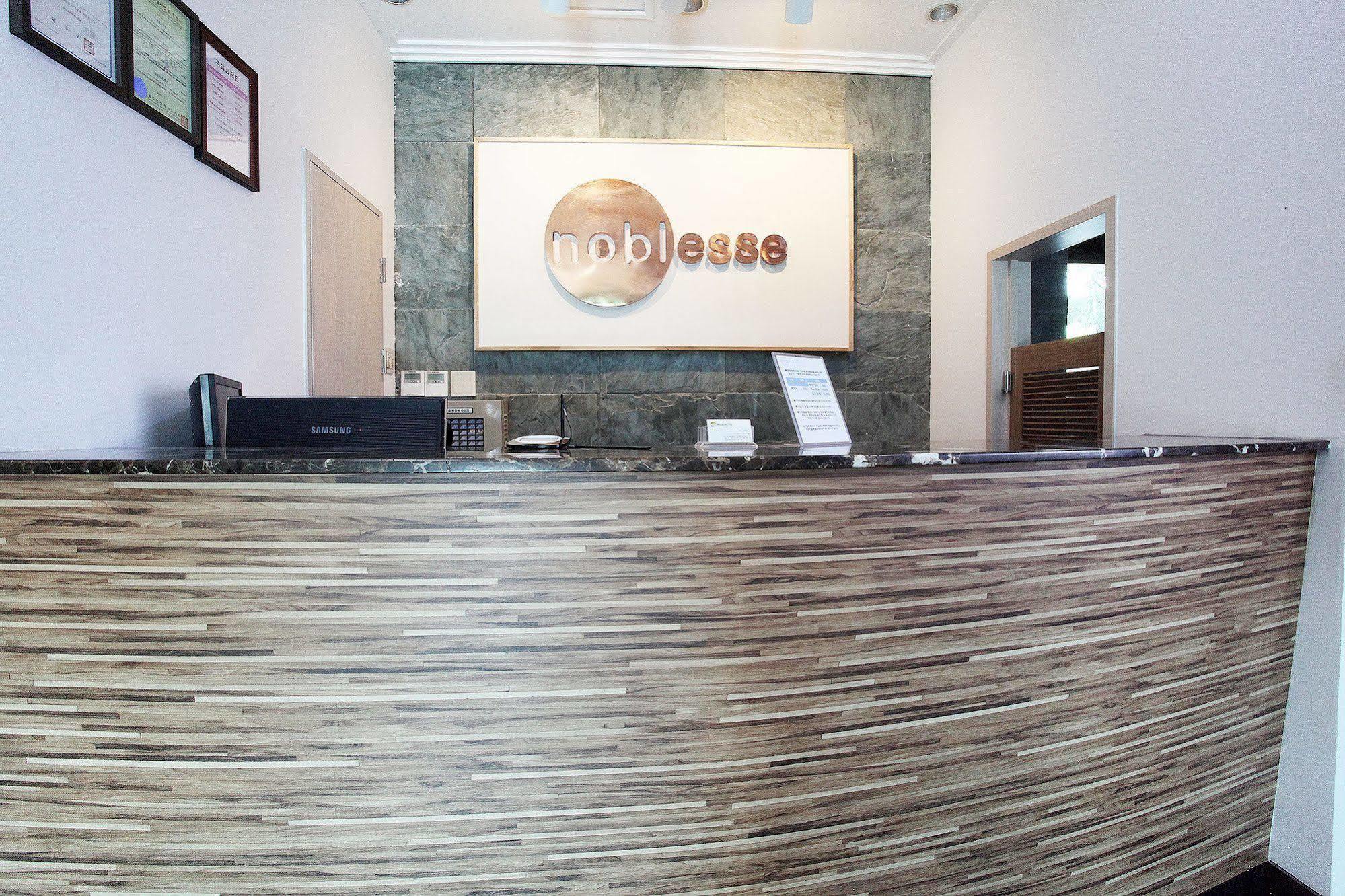 Noblesse Hotel Jeju Eksteriør billede
