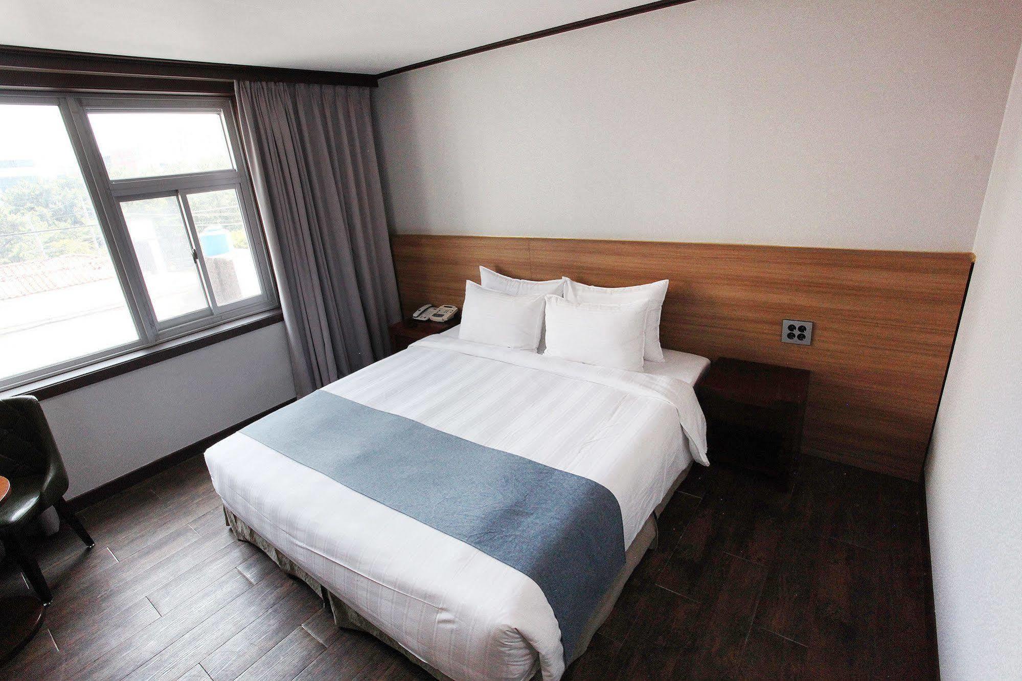 Noblesse Hotel Jeju Eksteriør billede